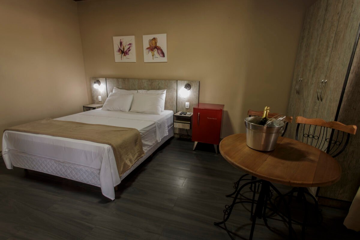 retrato3estudio-POUSADAALTAVISTA-11-scaled